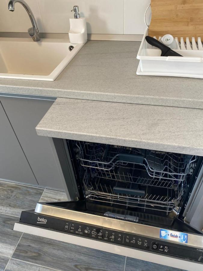 Alesandru Apartament 피테슈티 외부 사진