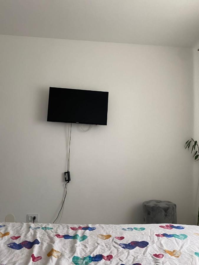 Alesandru Apartament 피테슈티 외부 사진